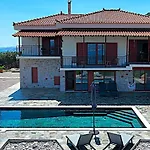 Nisida & Meditation Center - Adult Only 3* Ano Fanari
