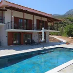Konukevi Nisida & Meditation Center - Adult Only 3*
