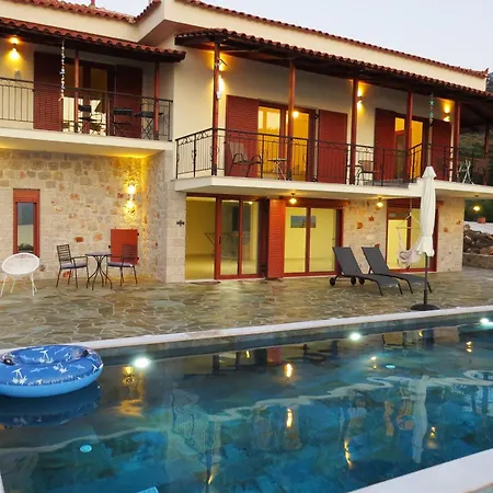 Nisida & Meditation Center - Adult Only