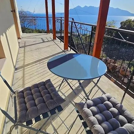 Nisida & Meditation Center - Adult Only 3*