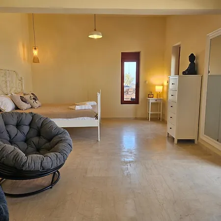 Nisida & Meditation Center - Adult Only Gasthuis