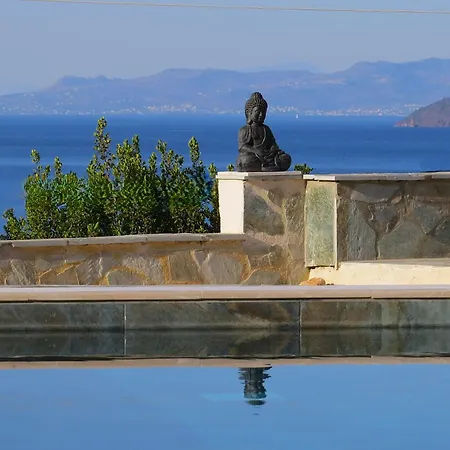 Nisida & Meditation Center - Adult Only