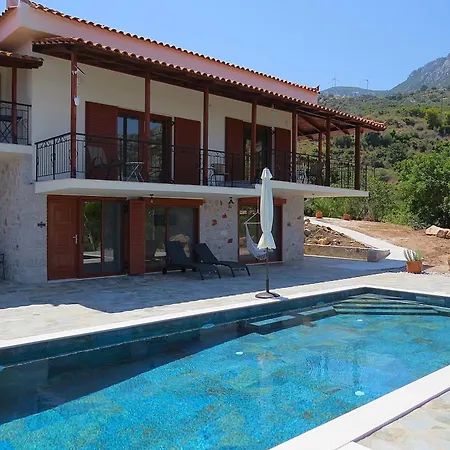 Gasthuis Nisida & Meditation Center - Adult Only 4*