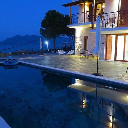 Nisida & Meditation Center - Adult Only 3*