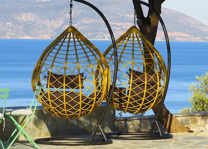 Nisida & Meditation Center - Adult Only 4*