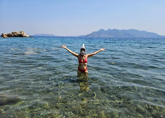 Nisida & Meditation Center - Adult Only