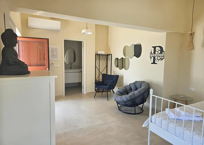 Nisida & Meditation Center - Adult Only