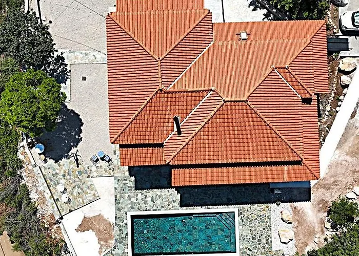 Nisida & Meditation Center - Adult Only Gæstehus Ano Fanari