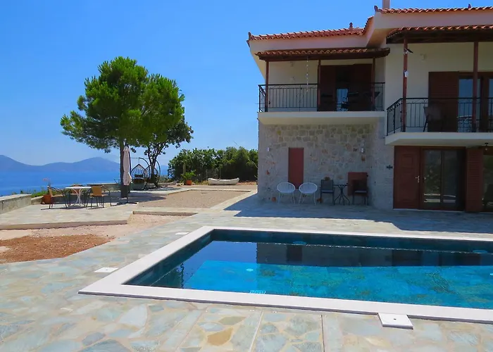 Nisida & Meditation Center - Adult Only Gæstehus