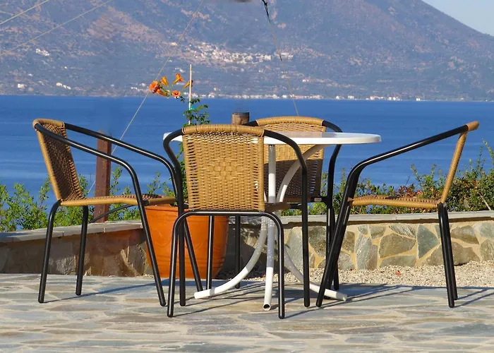 Nisida & Meditation Center - Adult Only Gæstehus Ano Fanari