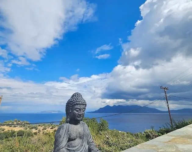 Nisida & Meditation Center - Adult Only